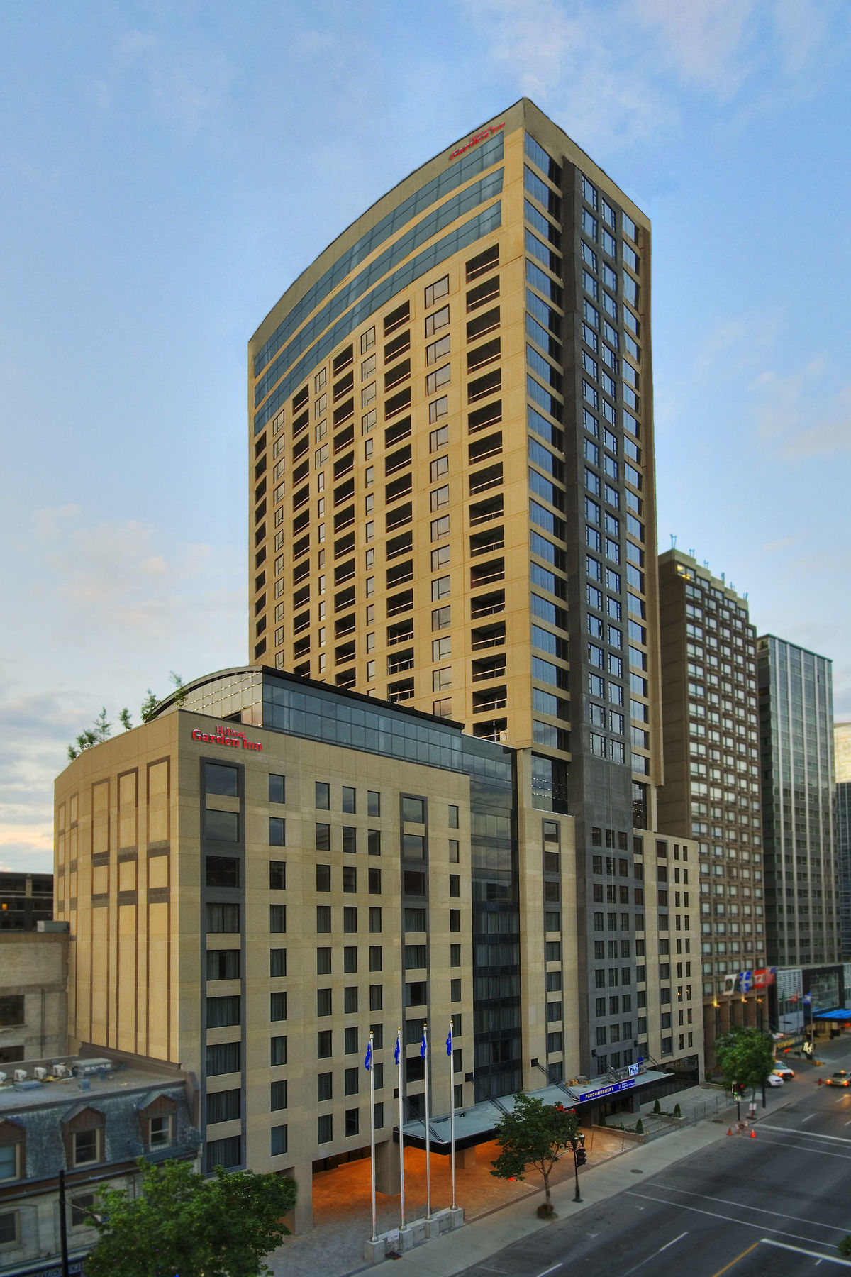 Hilton Garden Inn Montreal Centre-Ville Luaran gambar